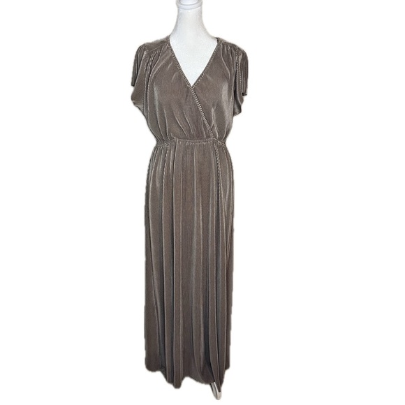 Baltic Born Mauve Pleated Midi Dress Size L - Picture 3 of 9